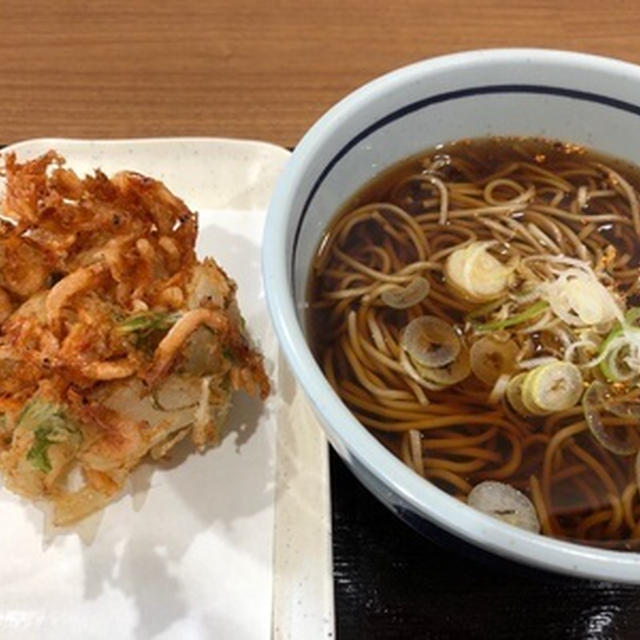 やっとそばにありつけたー