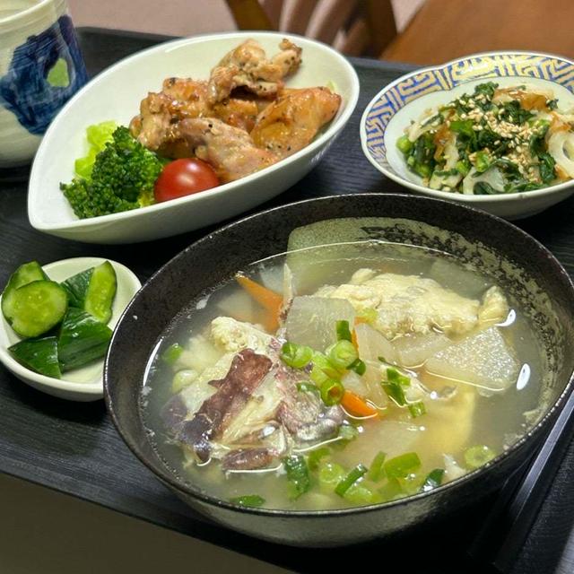 5.6☆【お家 夜ごはん】鯛粗汁と鶏ごぼうごはん②+山賊焼き❣️夜散歩〜