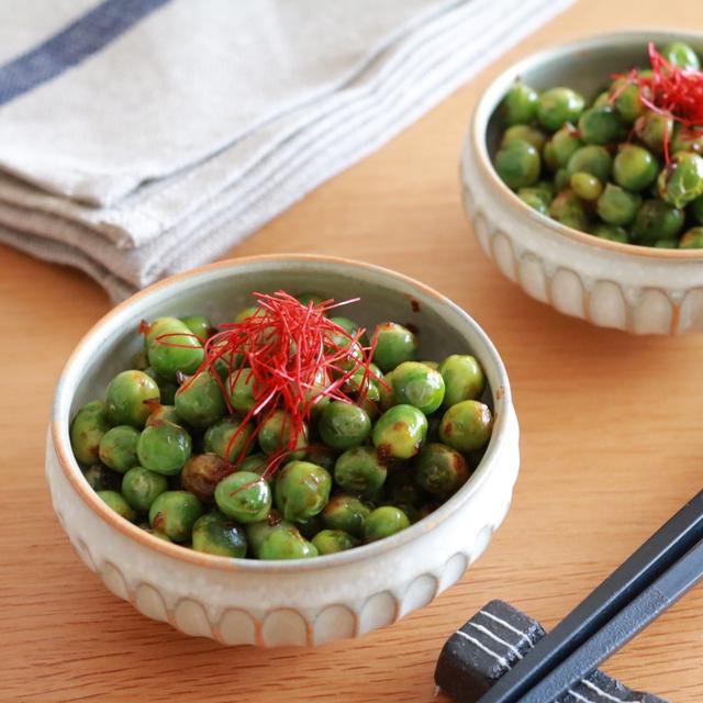 簡単副菜♪うすいえんどうのピリ辛炒めと、そ〜だったのかンパニー