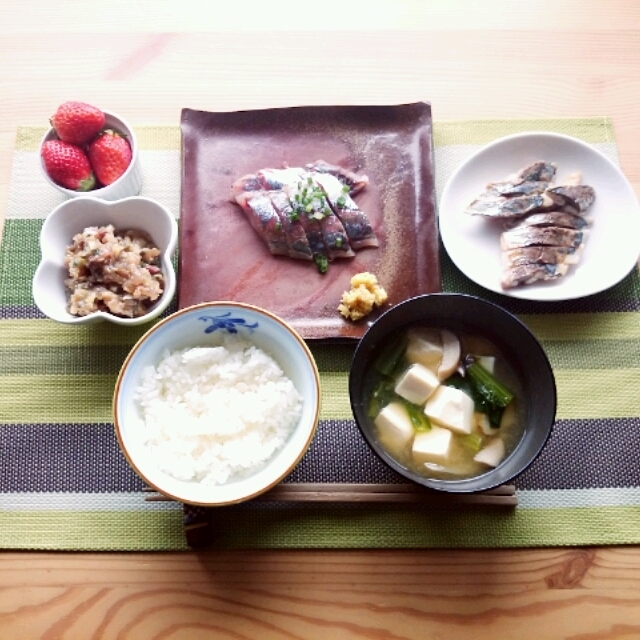 ■お刺身、なめろう、塩焼きの鯵尽くしの朝ごはん