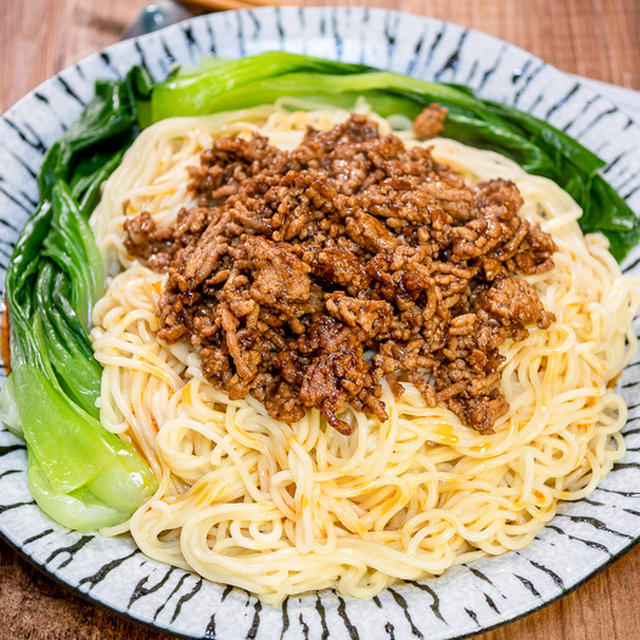 ズルズル食べる「汁なし坦々麺」（写真多め）&「娘、作り置き頑張ってるようです」