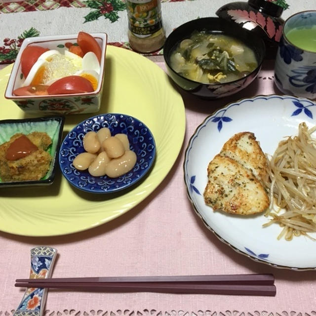 ひとり飯といつものスイーツいろいろ‥