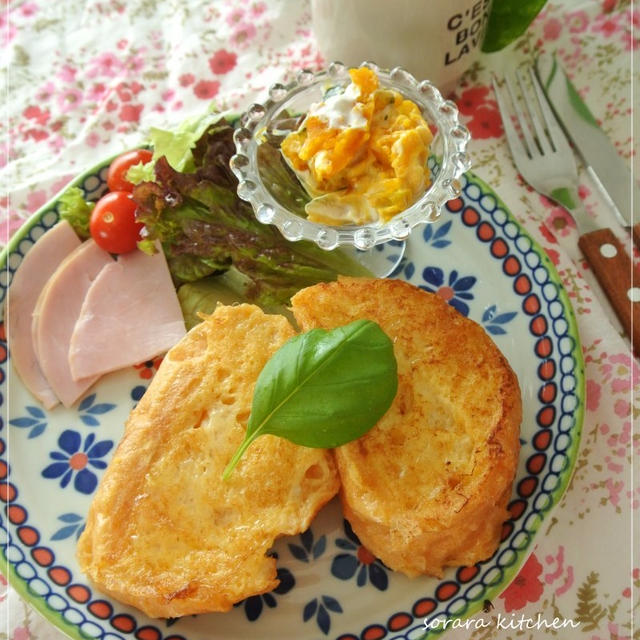フレンチトーストでおうちカフェごはん♪