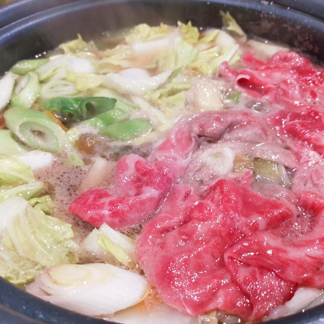 やっとこ座って晩ごはん！今年一年ありがとうございました