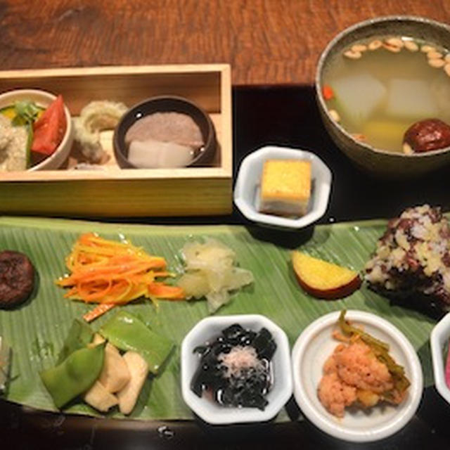 【赤坂】赤坂潭亭　島美人ランチ　野菜たっぷりでヘルシーで良い味付け　