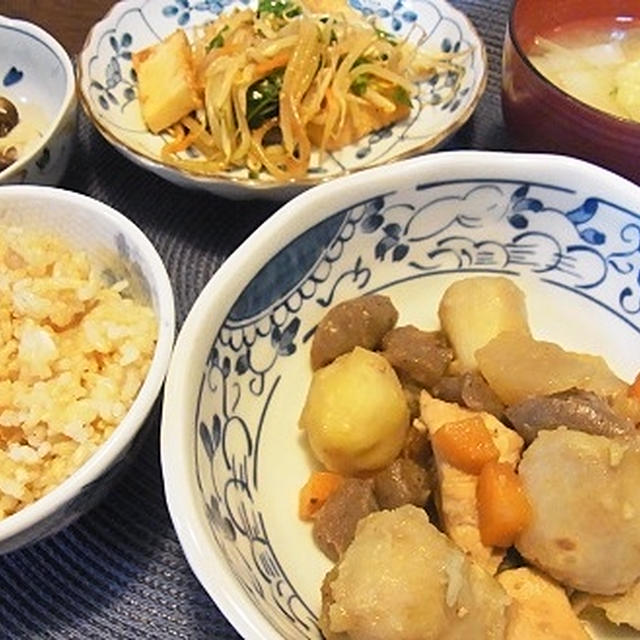 負けられません　＆　里芋の煮物