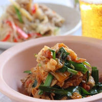 梅豚キムチと韓国料理のディナー