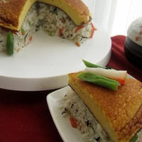 ふわふわ玉子帽子のお寿司　sushi+