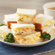 サラダチキンたまごサンド、自家製サラダチキンで美味しいサンドイッチレシピ