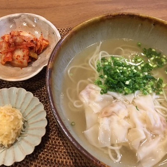 ワンタンにゅう麺と居酒屋メニュの夕飯