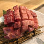 牛たん大好き 焼肉はっぴぃ 人形町店  メガジョッキリがお得！焼肉、料理、ドリンクがリーズナブル