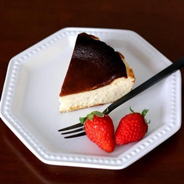小嶋ルミさんレシピのバスク風チーズケーキ