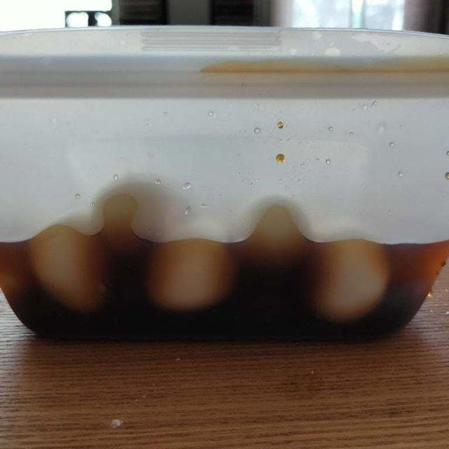 シリコンで自立する袋、買ってみました　早速うずらの味玉でピンチョス♪