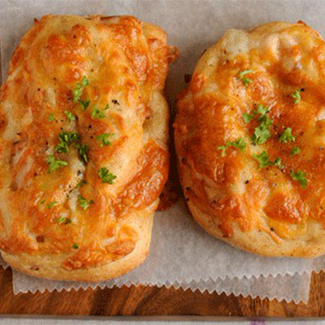ハムチーズ胚芽パン