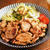メシ通！鶏むね肉のにんにくみそ焼き 、酢昆布キャベツ添え