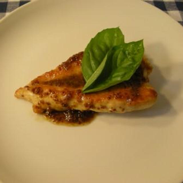 鶏ムネ肉のハニーマスタード焼き