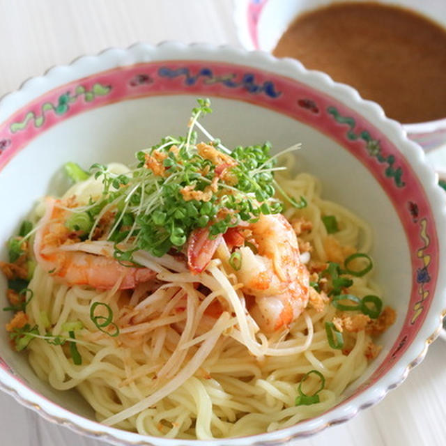 麺にも肉にも野菜にも使える【濃厚レモン醤油】たれ