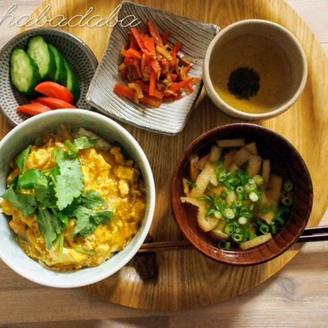 朝ごはん(ふわ玉丼など)