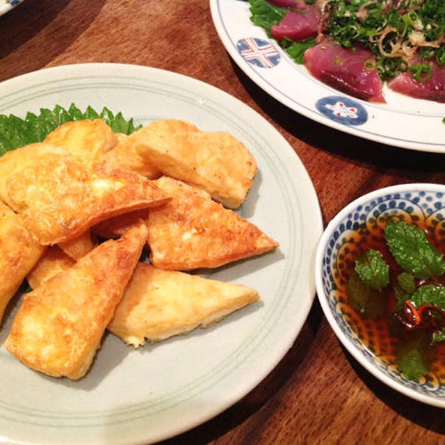 ◆黒酢と醤油のたれにミントって不思議！焼き揚げ豆腐のミント黒酢だれ添え