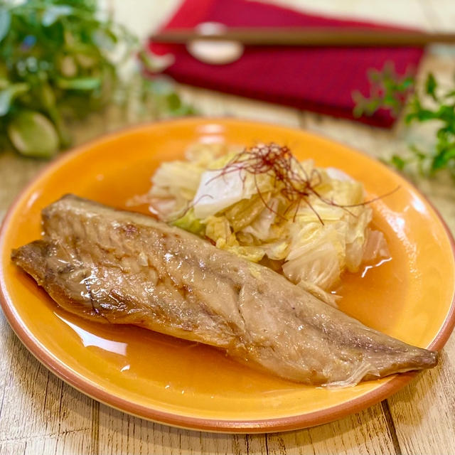 干物をしっとり柔らかく食べる♪鯖みりん干しと白菜のポン酢蒸し