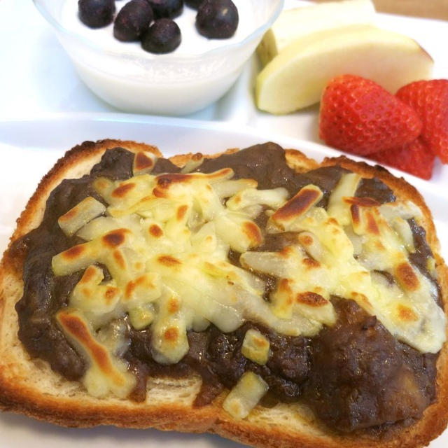 カレートーストの朝食 と バナナの匂いがする木 By Megさん レシピブログ 料理ブログのレシピ満載