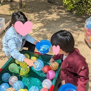 幼稚園の春祭り