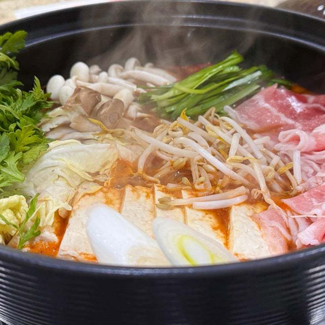 今日も寒いからお鍋！アメリカで辛味噌鍋