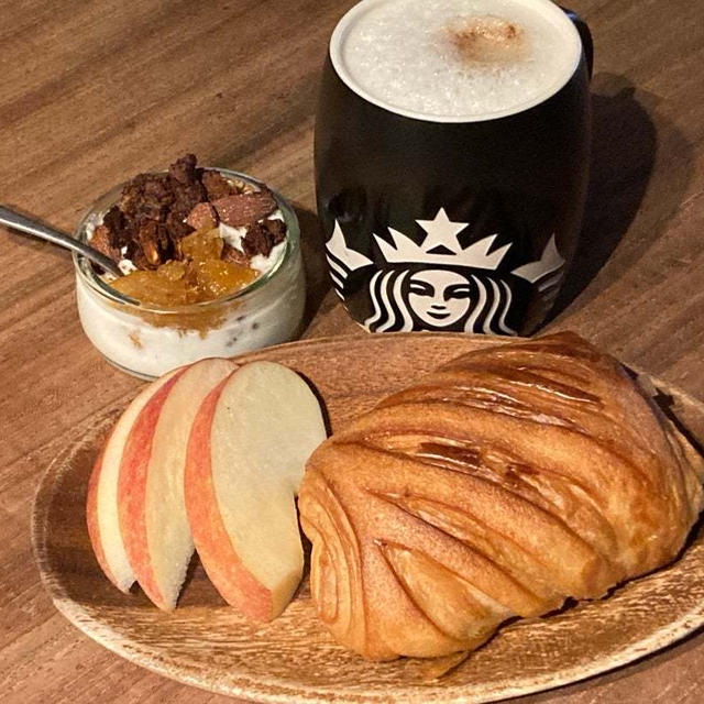 パンオショコラでリッチな朝♪
