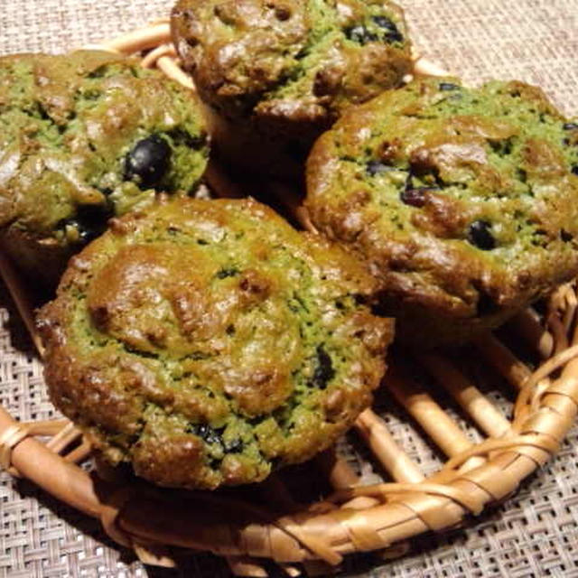 黒豆入り抹茶マフィン