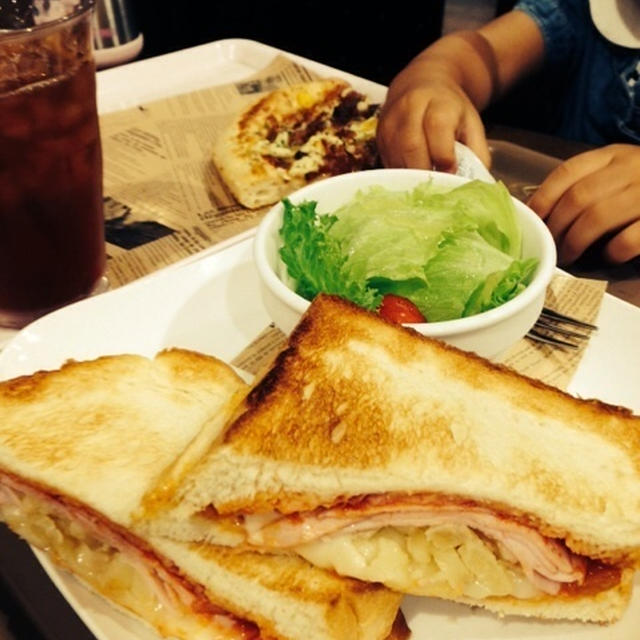 ホットサンドの簡単ランチ