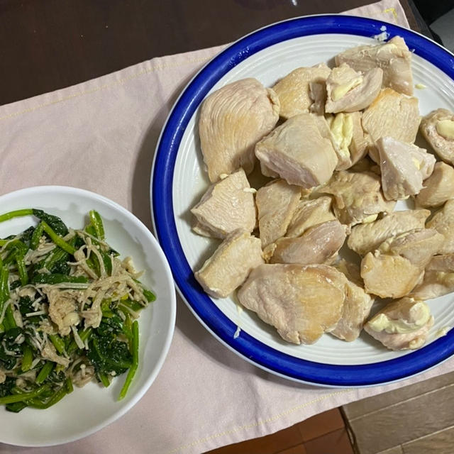 ムネ肉のチーズ焼き♪ ほうれん草とえのきのごま和え♪