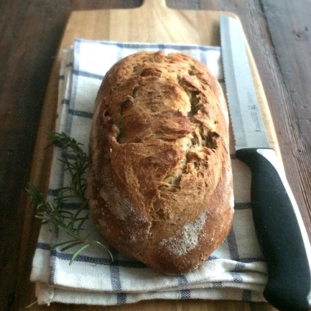 Garlic Rosemary Breadガーリックローズマリーブレッド