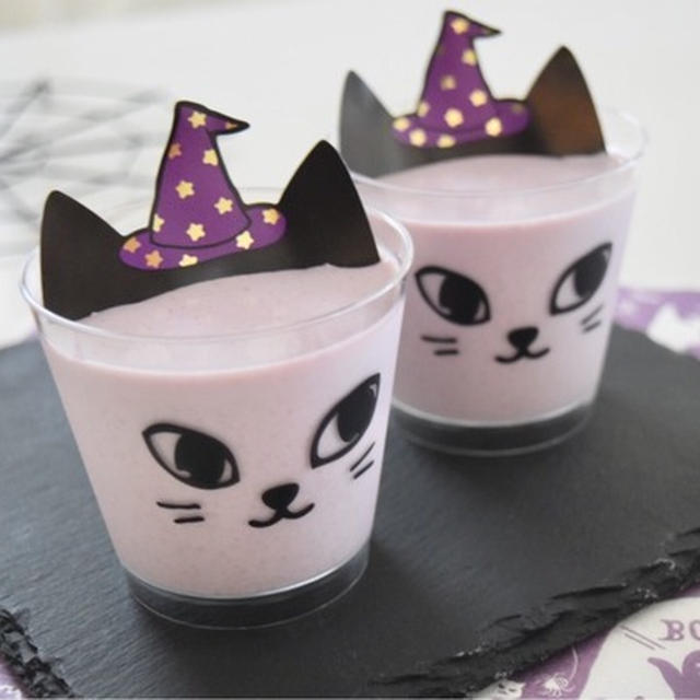 【レシピ】パウダーでお手軽満足♪とろ〜り紫芋プリン♡ねこ耳ハロウィン♪