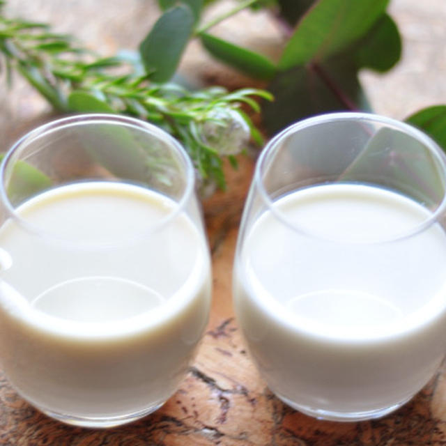 「豆乳」と「牛乳」の栄養、いいとこどりをする方法