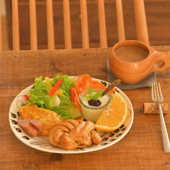 手作りパンで朝ごはんプレート