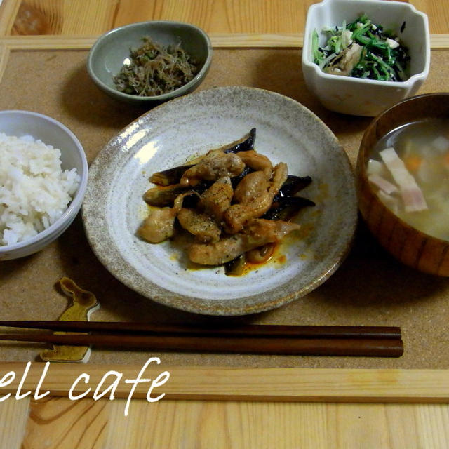 水菜とひじきの白和え
