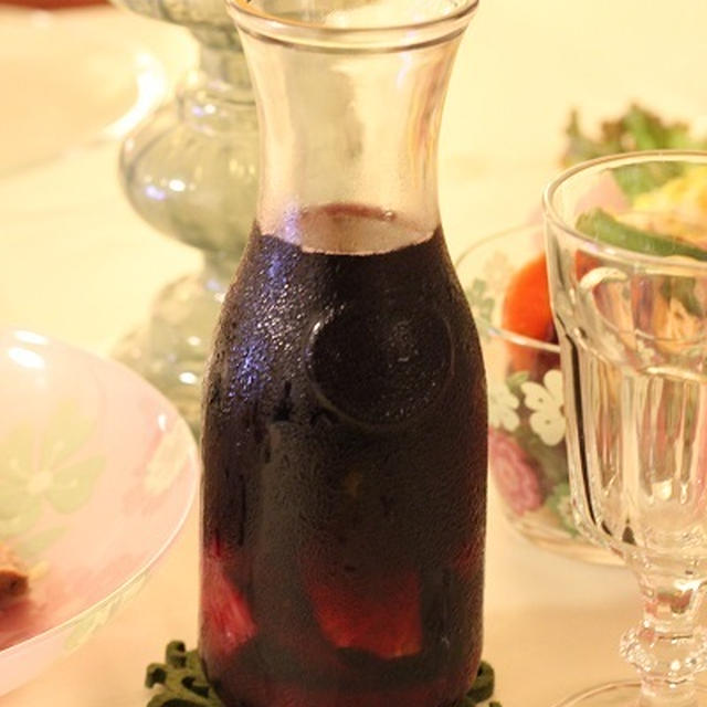 セリアのカラフェとイケアの食器で