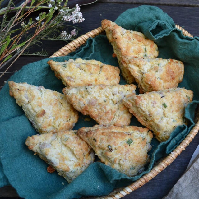 Ham and Cheese Scones ハムとチーズのスコーン