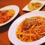 ベーコンとチーズのトマトソーススパゲッティと、真鯛の昆布締めで、和洋折衷なお家ランチ