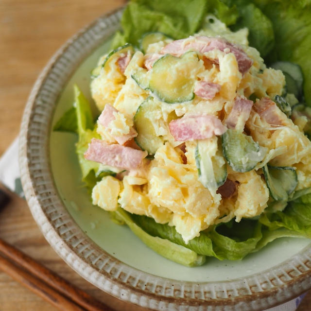 レンジで簡単！蒸さずに作れる【ずぼらポテサラ】