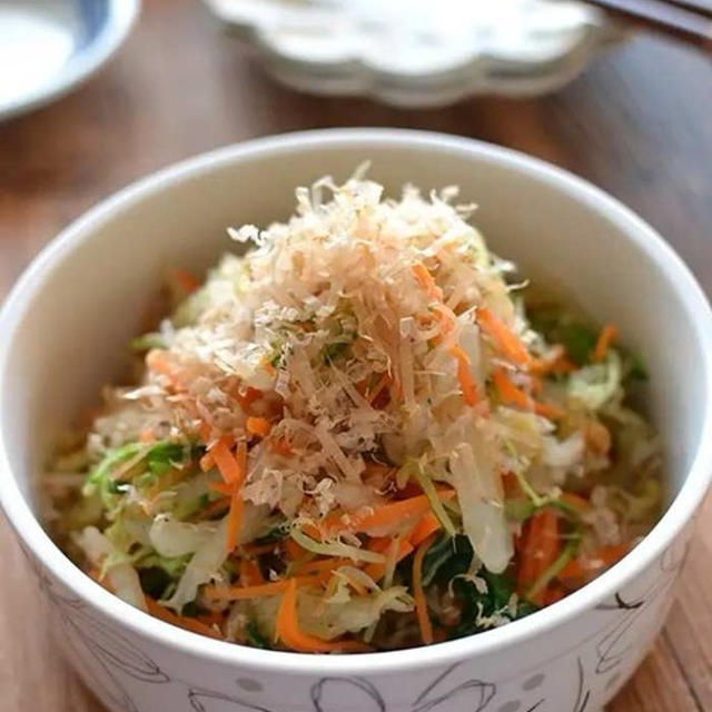 大量消費にもおすすめ！シャキシャキおいしい「白菜サラダ」作りおき4選