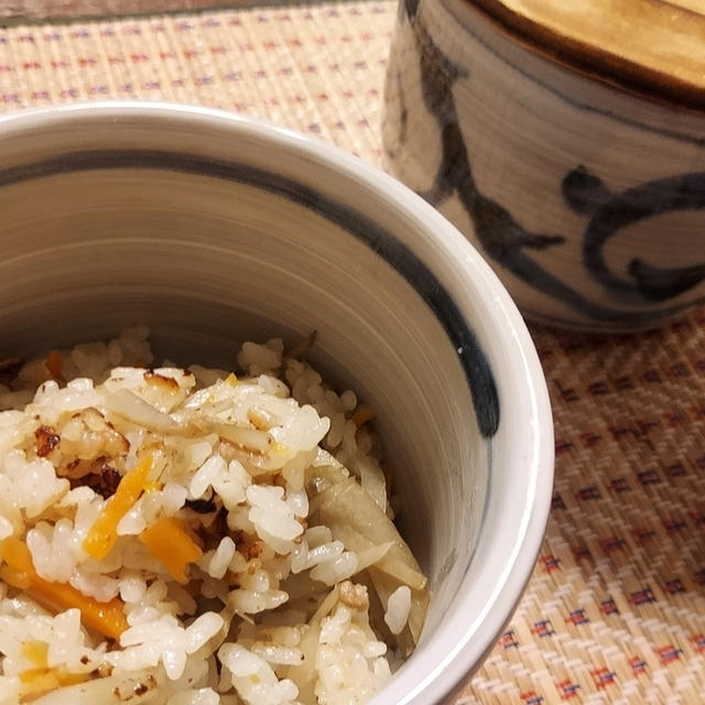 メスティン炊飯　～焼き鳥缶の炊き込みごはん～