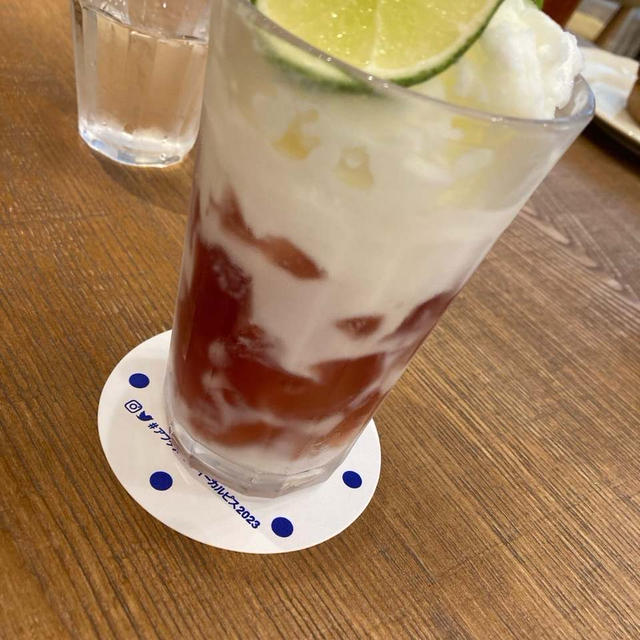 カルピスのシャーベットとシャルドネのティーゼリー