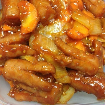 韓国料理：ソーセージと野菜の炒め