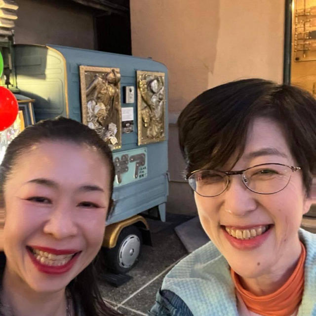 昨日は「刺繍作家＆刺書家」 佐藤日奈子さんとお会いしました！