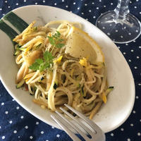 【低糖質レシピ】2色ズッキーニのパスタ