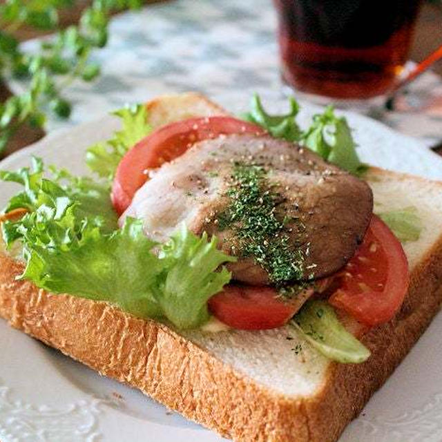 ハムをアレで味付けした朝ごはん