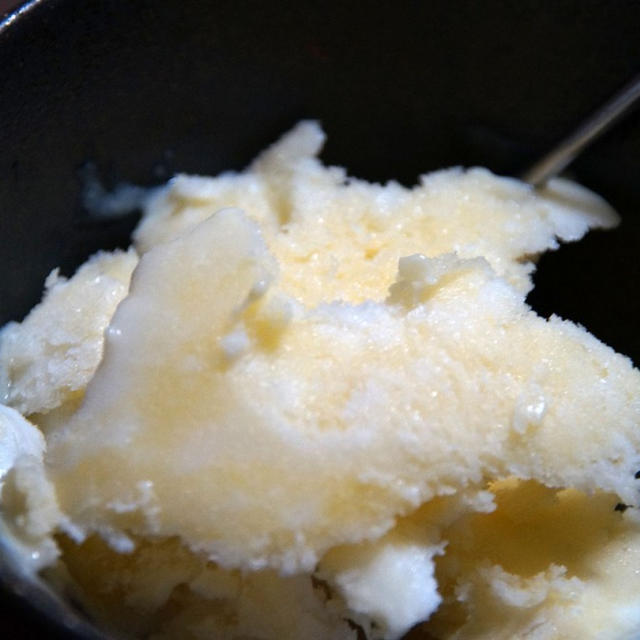 マシュマロと牛乳でアイスクリームを作って食べてみた！