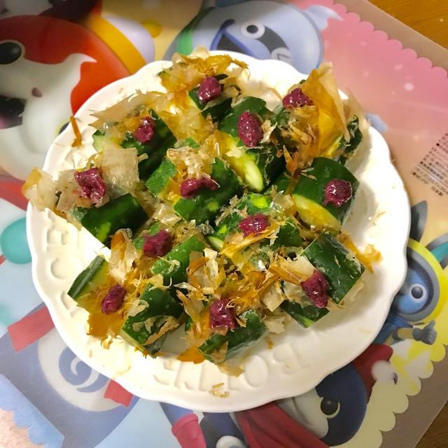 【こどもごはん】ごはん食のお供に☆鰹節たっぷり しそ梅きゅうり