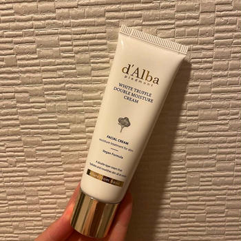 ダルバ　ホワイトトリュフ　ダブルモイスチャークリーム　60ml